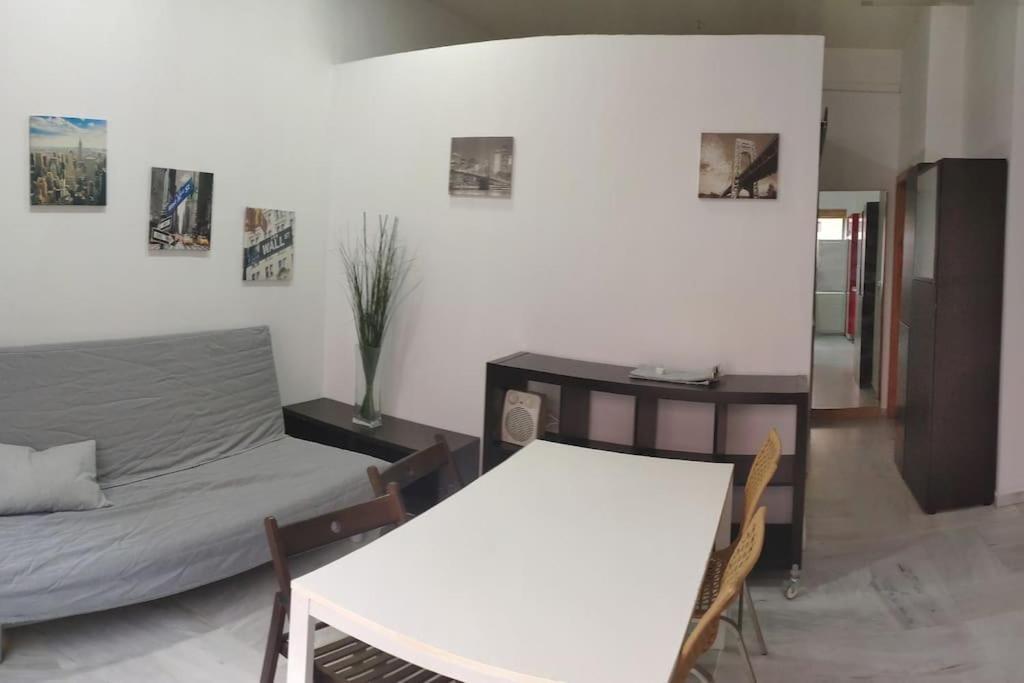 Jp7 Piso Y Parking 10Min Sevilla - Zona Comercial - Joyeria - Pescaderia Camas Exterior photo